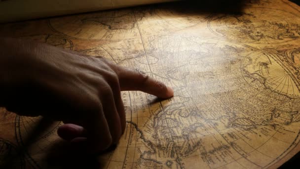 Крупный План Старинной Карты — стоковое видео