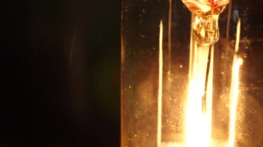 tungsten ampul yakın çekim