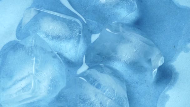 Primer Plano Cubo Hielo Con Agua — Vídeos de Stock