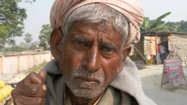 New Delhi India Nov 2018 Portrait Poor Person Symbolizing Poverty — Stock Video