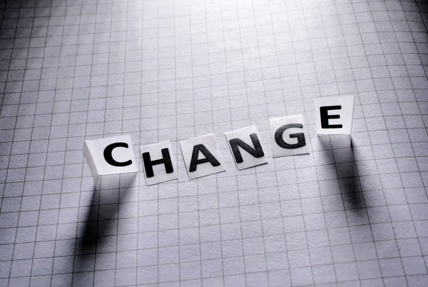 Kağıt Üzerindeki Değişim Etiketinin Kapatılması Kağıt Etiketini Değiştir — Stok fotoğraf