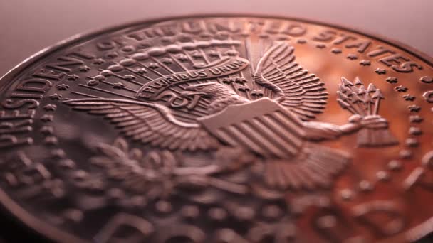 美元硬币的特写镜头 — 图库视频影像