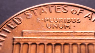 Amerikan dolarının görüntülerini kapat.