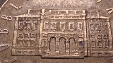 Ayrıntılı eski paraların görüntülerini kapat