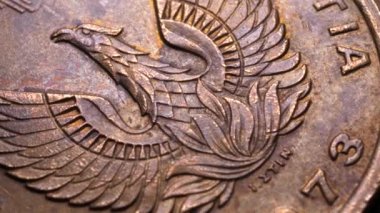 Ayrıntılı eski paraların görüntülerini kapat