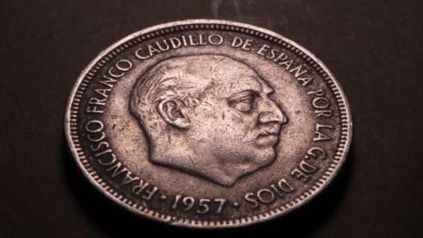 Imágenes Cerca Unas Monedas Antiguas Detalladas — Vídeos de Stock