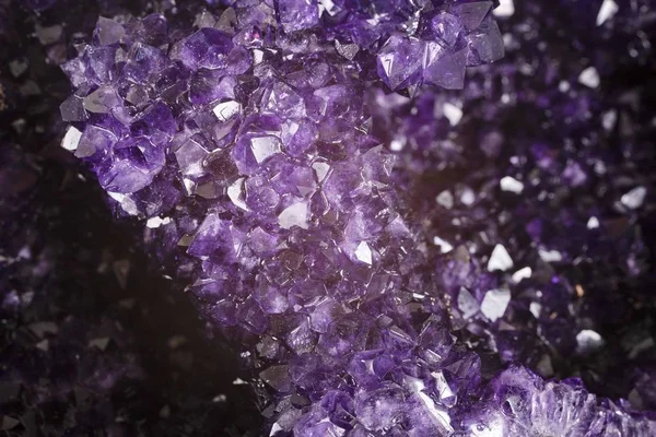 Purple amethyst — Stock Photo, Image