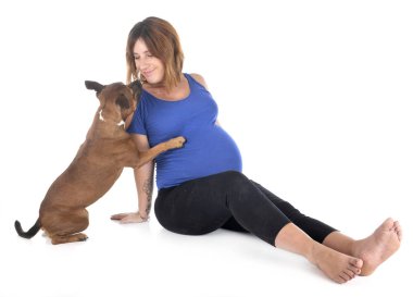 hamile kadın ve köpek