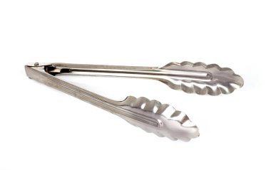 Beyaz arkaplan önünde mutfak pensesi