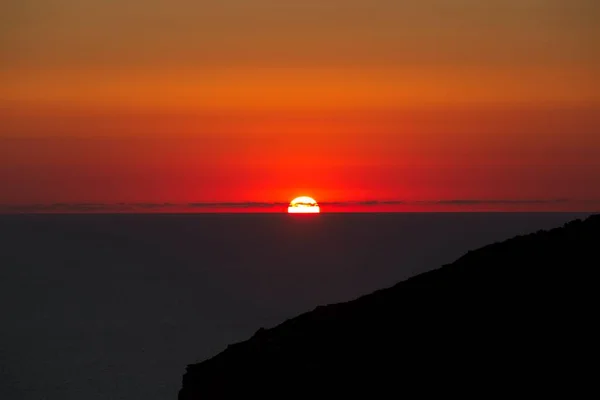 Belo Pôr Sol Sobre Águas Calmas Mediterrâneo Dingli Cliffs Malta — Fotografia de Stock