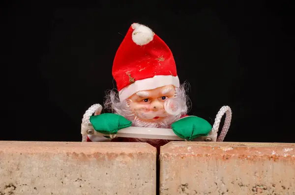 Santa Trying Climb Wall Immigration Concept — Stock Photo, Image