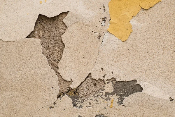 旧的战争与损坏的石膏剥离 — 图库照片