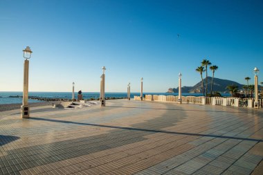 Sabah, Costa Blanca, İspanya Altea resort sokakta boş
