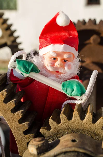 Noel Baba Cogwheels Tüketim Bir Kavram — Stok fotoğraf