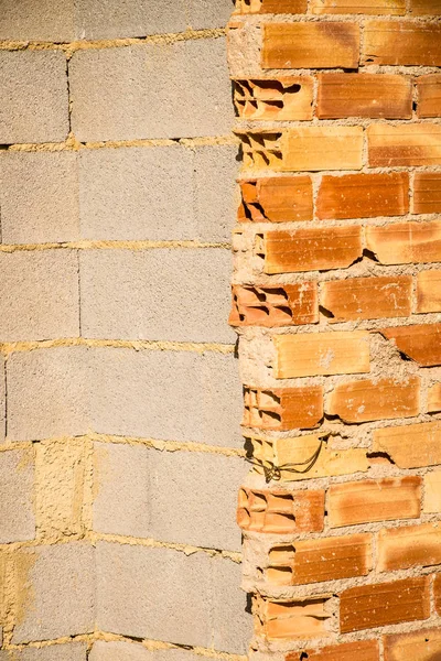 Raw brick wall — Stock Photo, Image