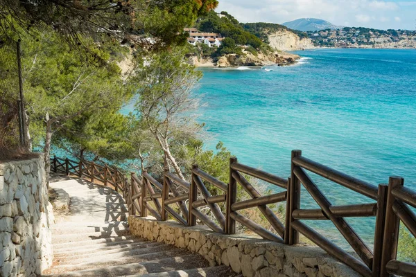 Foothpath along the Mediterranean — Stock Photo, Image