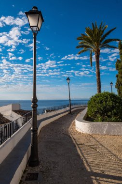 Altea'da güneşli sabah