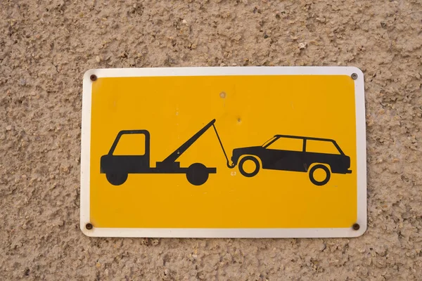 Оригинальный Знак Дорожного Движения Предупреждение Риске Буксировки — стоковое фото