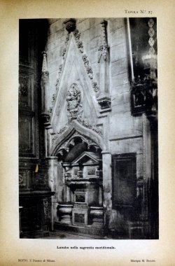 Kilise ve Katedral. Hıristiyan mimarisi.