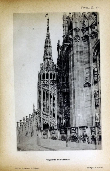 Kilise ve Katedral. Hıristiyan mimarisi.