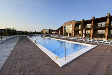 Tula şehir ağırlıklı olarak Nehri'nin Samara, vergisel Dnepropetrovsk 27 km Dinyeper Nehri'nin sol sağ kıyısında yer alan.