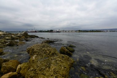 Varna (Bulgarca. Bir liman kenti ve tatil Bulgaristan'ın Varna) olduğunu.