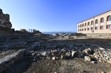 Nessebar Arnavut kaldırımlı sokakları ile eski şehir cape bulunur.