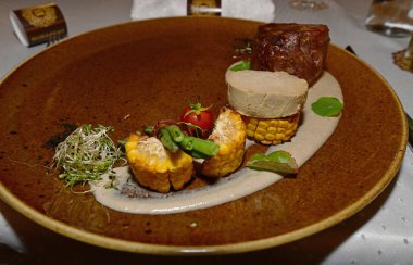 Odessa'yı gezerken en iyi restoranları ziyaret ettik.