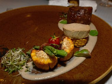 Odessa'yı gezerken en iyi restoranları ziyaret ettik.