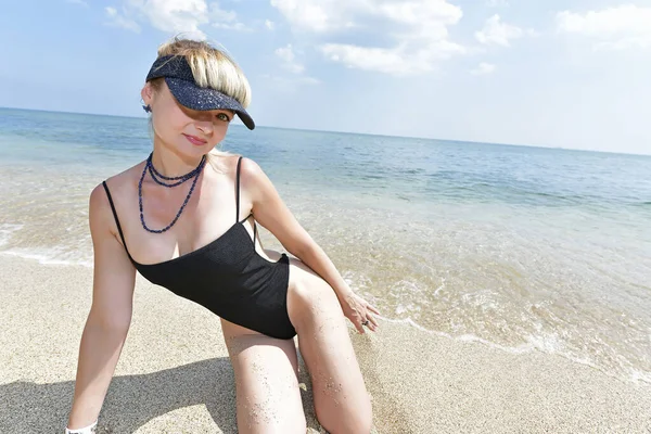 Fotografii Okouzlující Krásné Ženy Černém Moři Sauvignon Beach — Stock fotografie