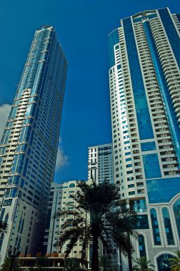 BAE 'nin güzelliklerine ve manzaralarına gidin..