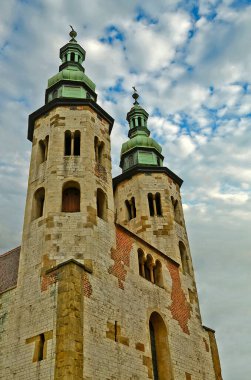 Polonya, Krakow 04 / 28 / 2013 yılı. Yüzyıllardır kültürel mirasıyla değer verilen şehir, Avrupa 'nın gastronomik mirasının da merkezi haline gelmiştir..