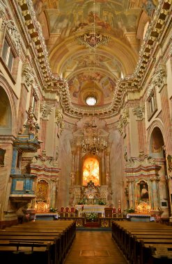 Polonya, Krakow 04 / 28 / 2013 yılı. Yüzyıllardır kültürel mirasıyla değer verilen şehir, Avrupa 'nın gastronomik mirasının da merkezi haline gelmiştir..