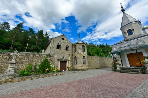 Ταξιδεύοντας Στην Ηλιόλουστη Μολδαβία Χώρα Κρασιού Όμορφα Τοπία Και Νόστιμο — Φωτογραφία Αρχείου