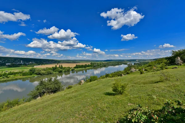 Traveling Sunny Moldova Wine Country Beautiful Landscapes Delicious Wine — Stock Photo, Image