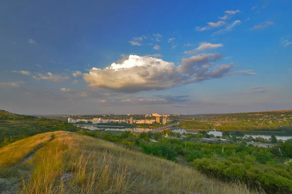 Viaggiare Moldavia Rybnitsa Grande Centro Industriale Industriale Situato Sulla Riva — Foto Stock