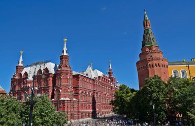 Moskova, Rusya 06.17.2012. Moskova 'nın ana meydanı Moskova Kremlin ile Kitay-Gorod arasında yer almaktadır. Moskva nehrinin kıyısına doğru nazik Vasilievsky nehrinden geliyor..