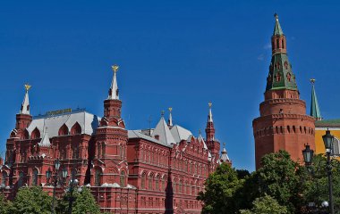 Moskova, Rusya 06.17.2012. Moskova 'nın ana meydanı Moskova Kremlin ile Kitay-Gorod arasında yer almaktadır. Moskva nehrinin kıyısına doğru nazik Vasilievsky nehrinden geliyor..