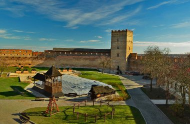Lutsk kalesi ya da Lubart 'ın kalesi, Mimari ve ulusal öneme sahip iki kaleden biri olan Lutsk' un üst kalesidir. Ukrayna 'nın en büyük, en eski kalelerinden biri..