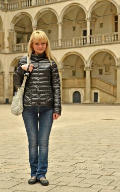 Polonya 'da genç ve güzel bir kadının seyahati, Krakow..