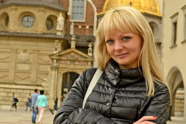 Viaggio Una Giovane Bella Donna Polonia Cracovia — Foto Stock