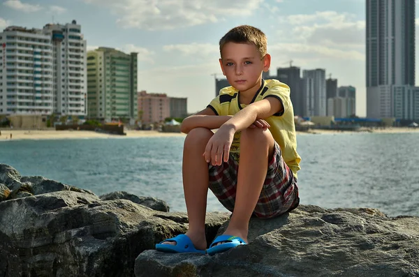 Familie Reizen Vae Kind Jongen Zeepromenade — Stockfoto