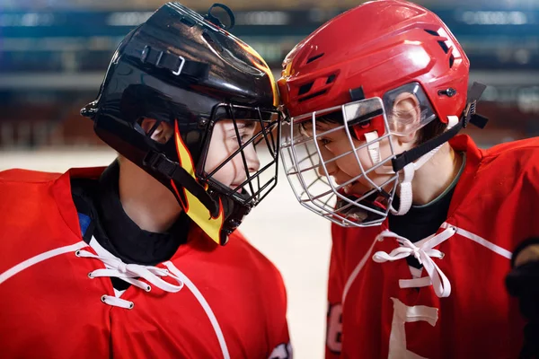 Hockey Sobre Hielo Jugadores Chicos Jóvenes —  Fotos de Stock