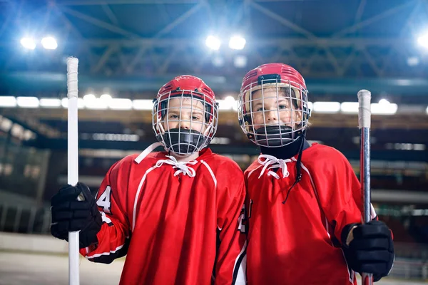 Hockey Ghiaccio Ritratto Dei Giovani Giocatori — Foto Stock