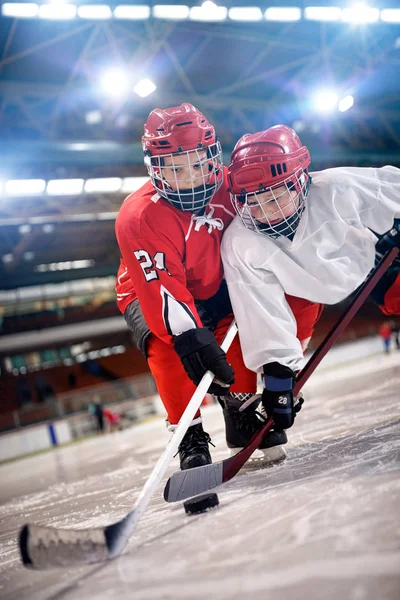 Bambini Che Giocano Hockey Ghiaccio — Foto Stock