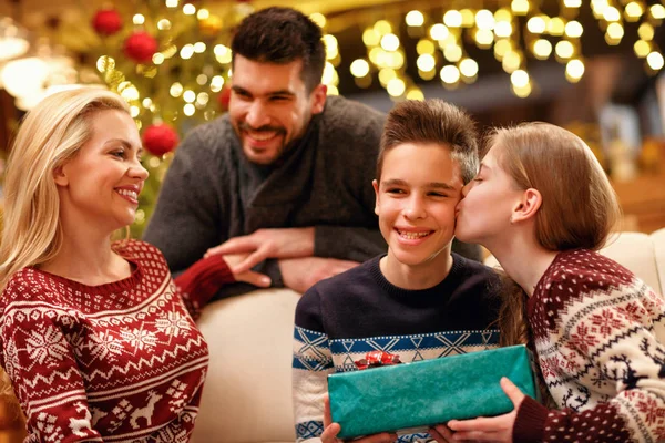 Little Sister Giving Gift Her Older Brother Christmas Day — Stock Photo, Image