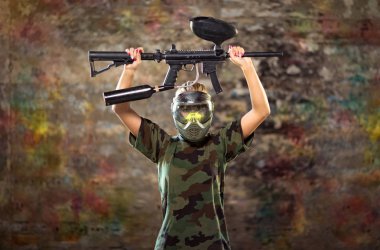 teslim paintball oyunu 