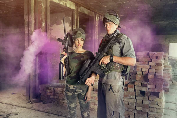 Çekici paintball çift