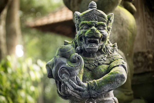 Statues of  demons or  gods at temple in the Monkey Forest Sanct — Stock Photo, Image