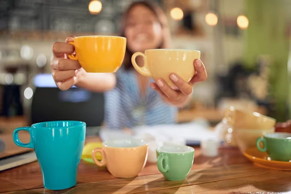Kahve fincanı - kahve bardağı seçer — Stok fotoğraf